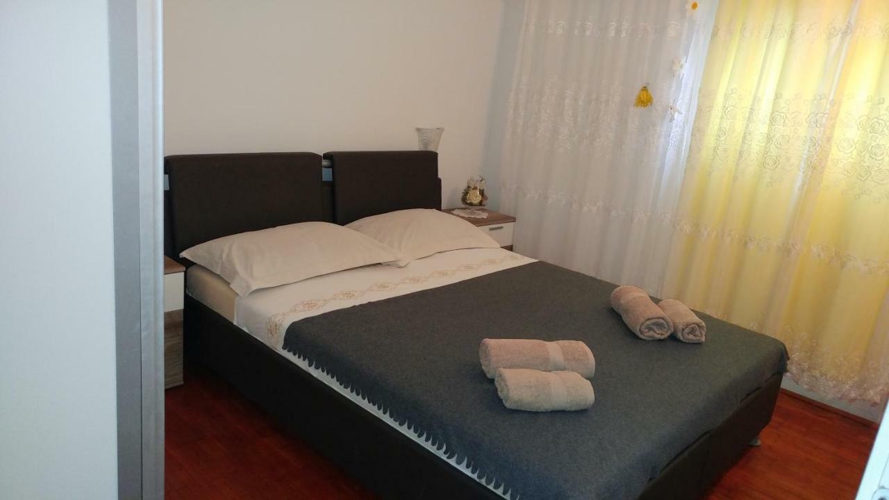Apartment Stanisic Kneza Экстерьер фото